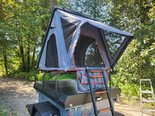 Load image into Gallery viewer, PLATEAU LIGHTWEIGHT ALUMINUM HARDSHELL TENT