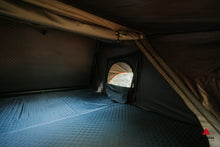 Load image into Gallery viewer, Glacier Foldable Hardshell Tent's