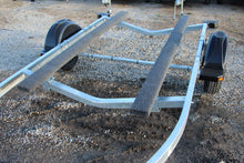 Load image into Gallery viewer, EZ Loader 96BS 16-19 3100