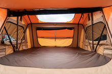 Load image into Gallery viewer, Doghouse Rooftop Tent 