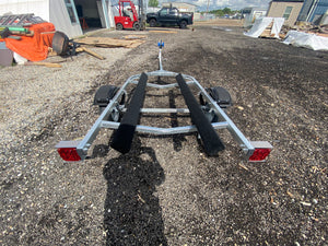 small boat trailer 